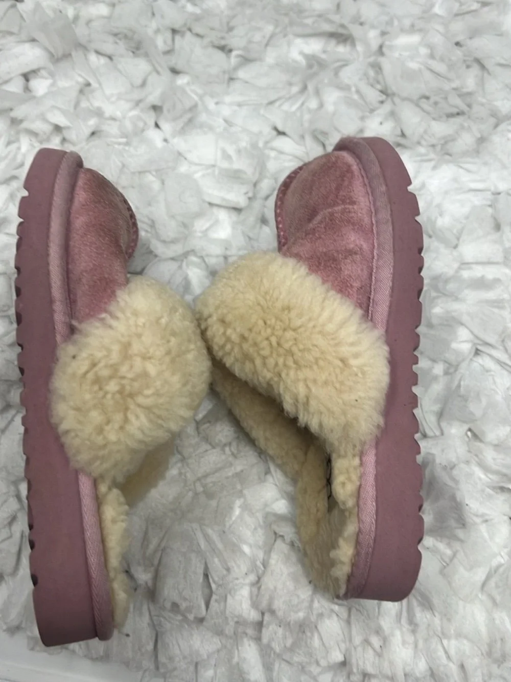 UGG Australia Kids Size 10 Pink Suede Shearling Slide Slippers Shoes